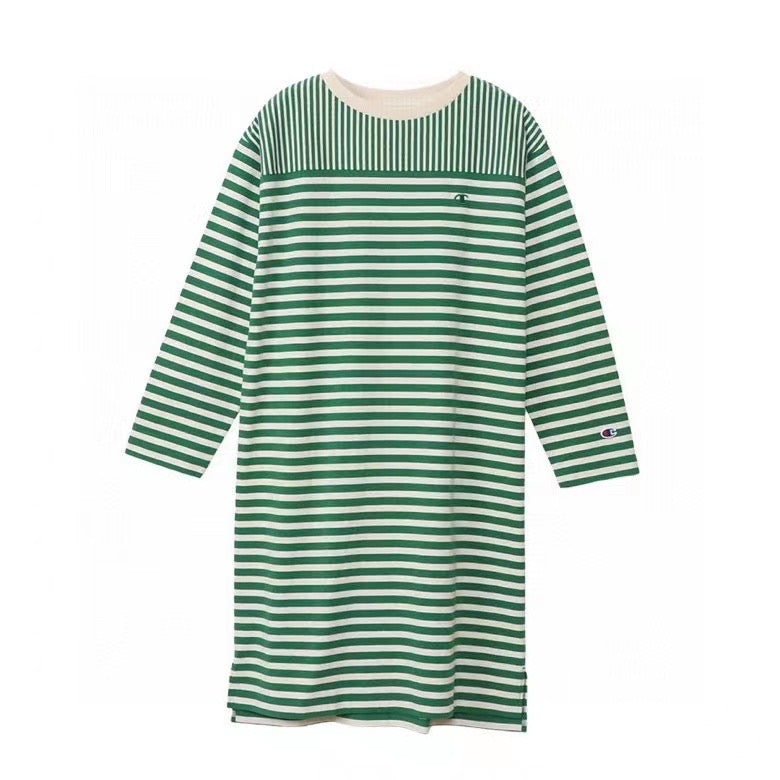 Champion 橫直間one piece