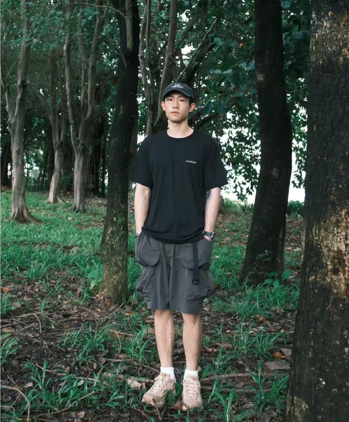 Mont bell logo tee