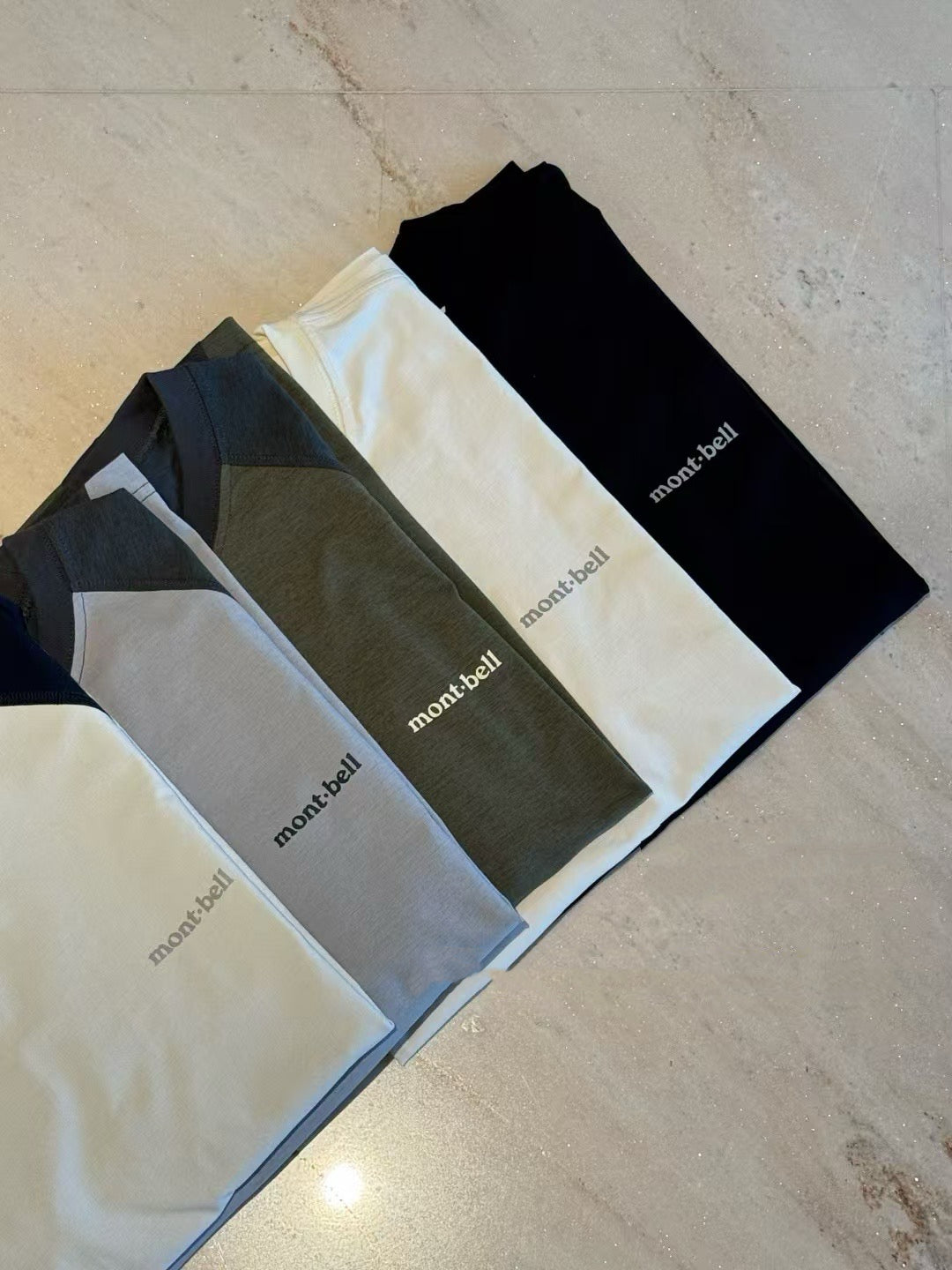 Mont bell logo tee