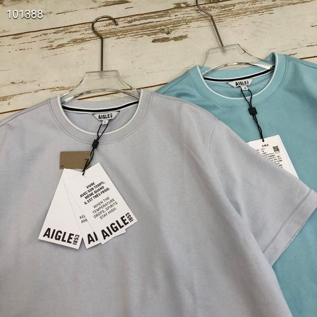 Aigle淨色tee