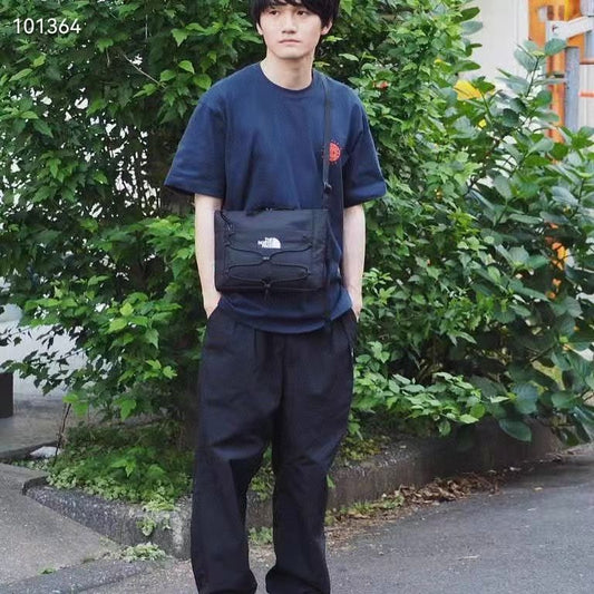 The North Face 防水斜咩袋