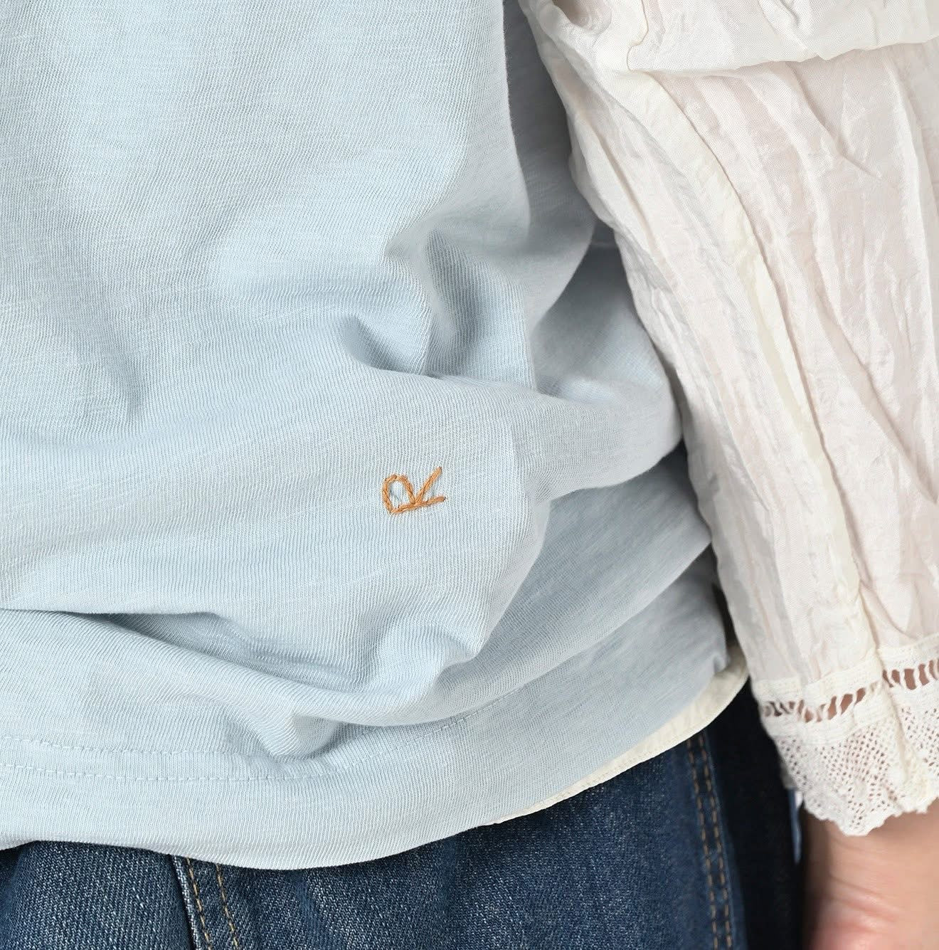 45R roll rway tee