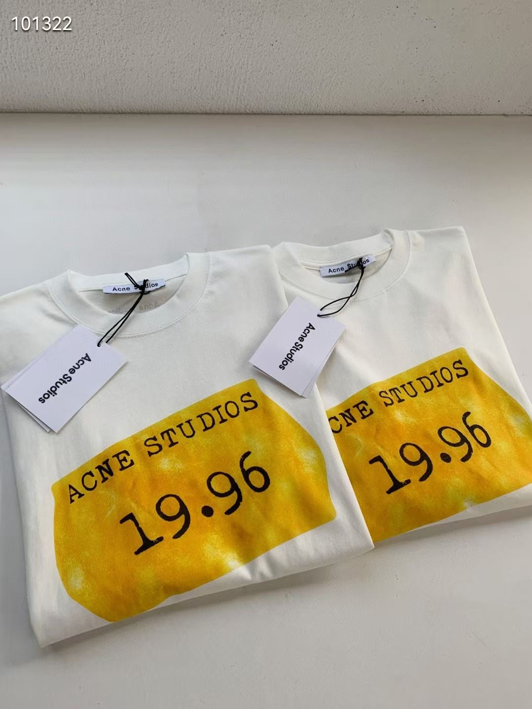 Acne studios 印花字母tee