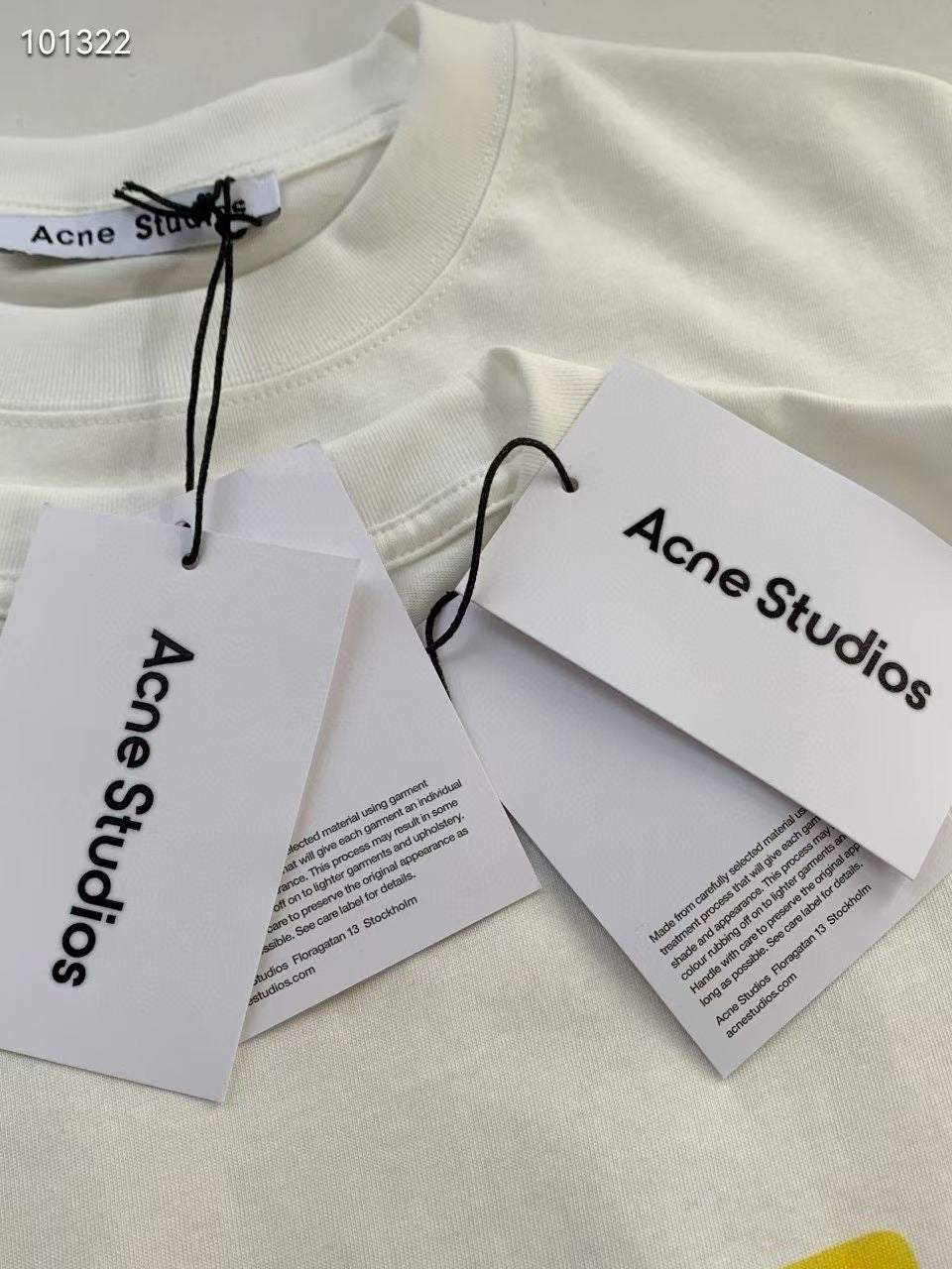 Acne studios 印花字母tee