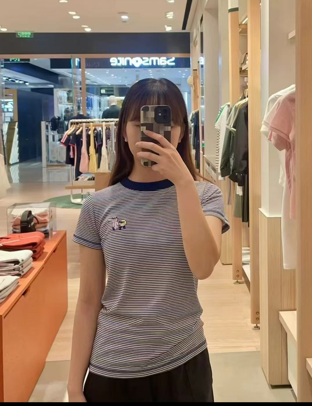 Lacoste間條tee