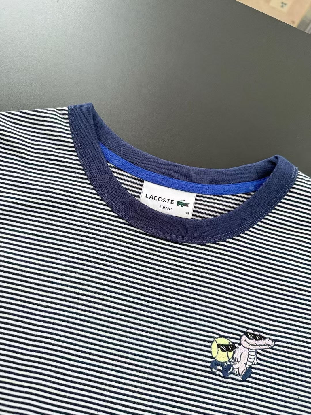Lacoste間條tee