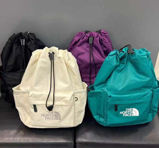 TNF 防水backpack