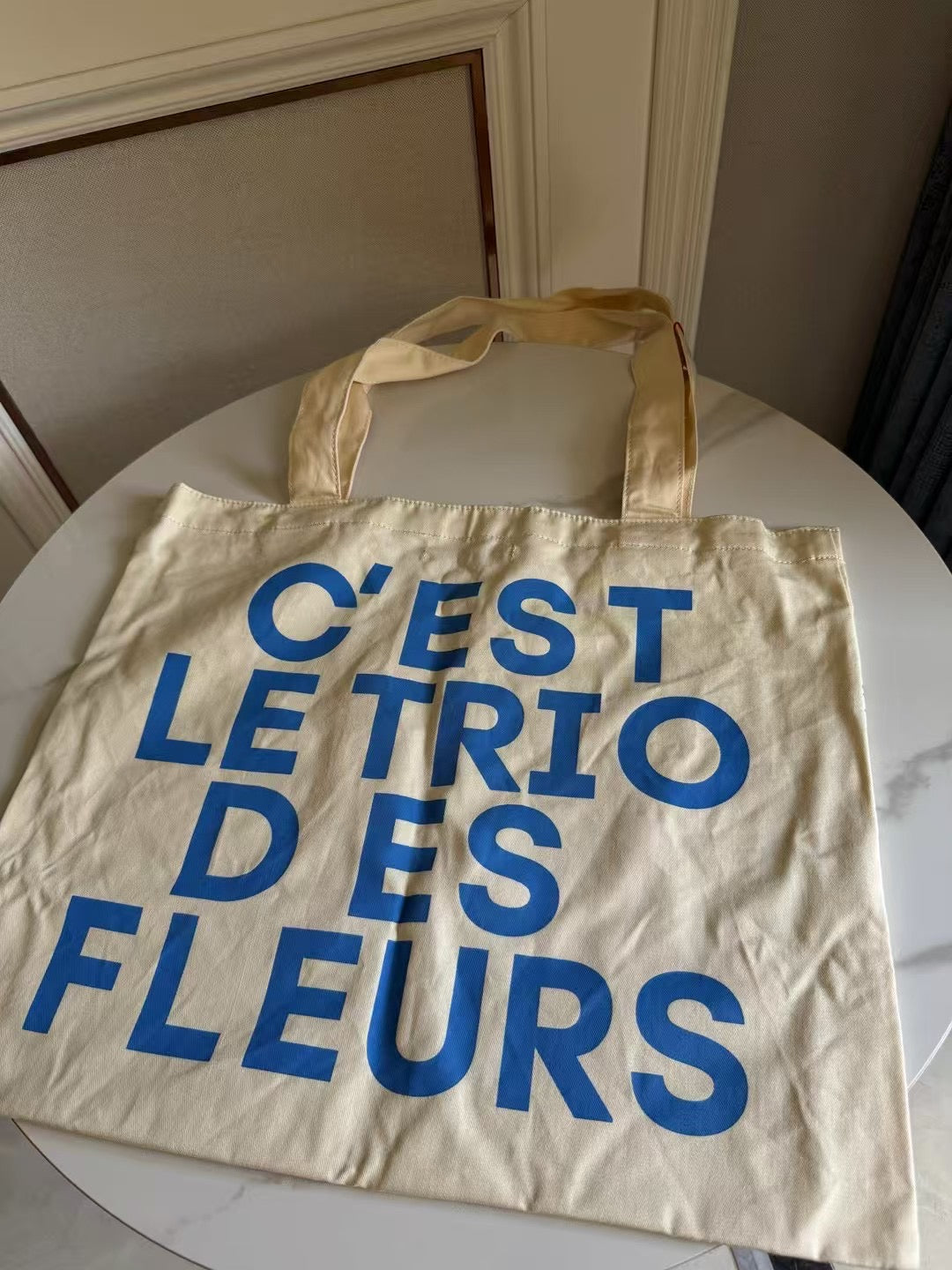 Mardi mercredi tote bag