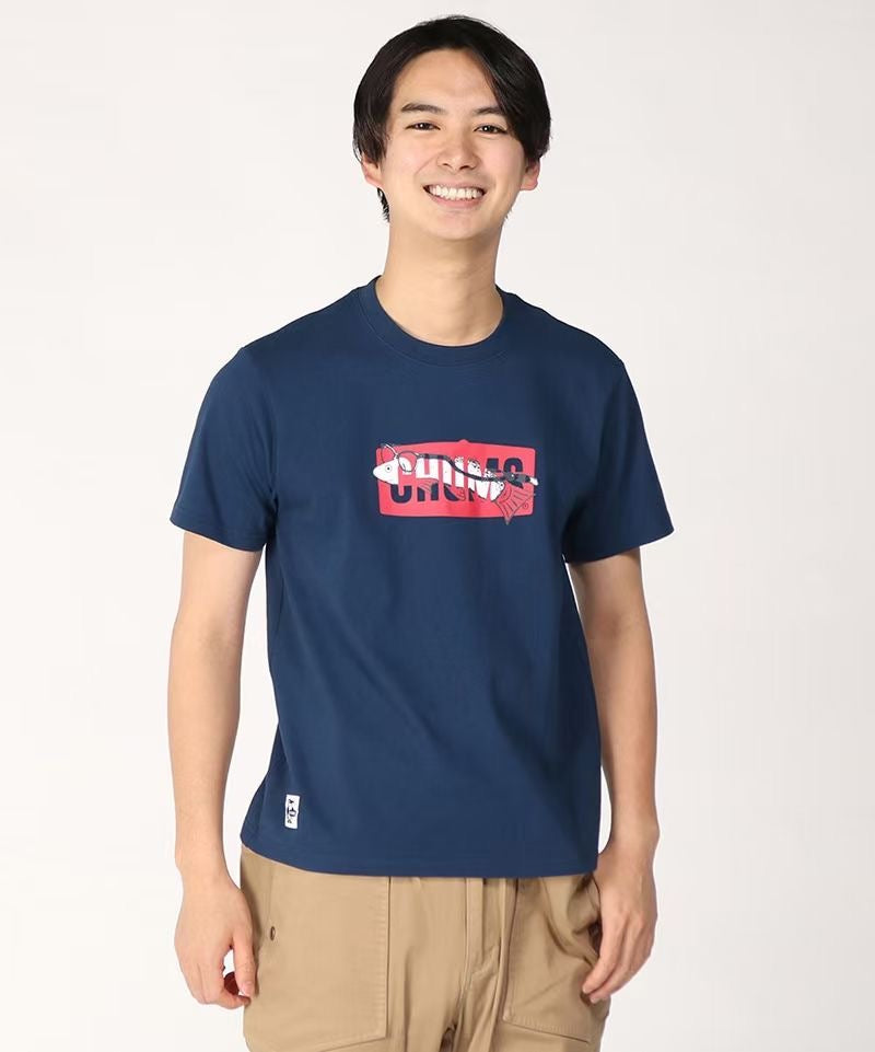 Chums fish logo tee