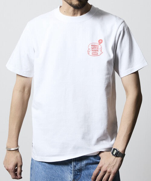 Chums holiday burger tee