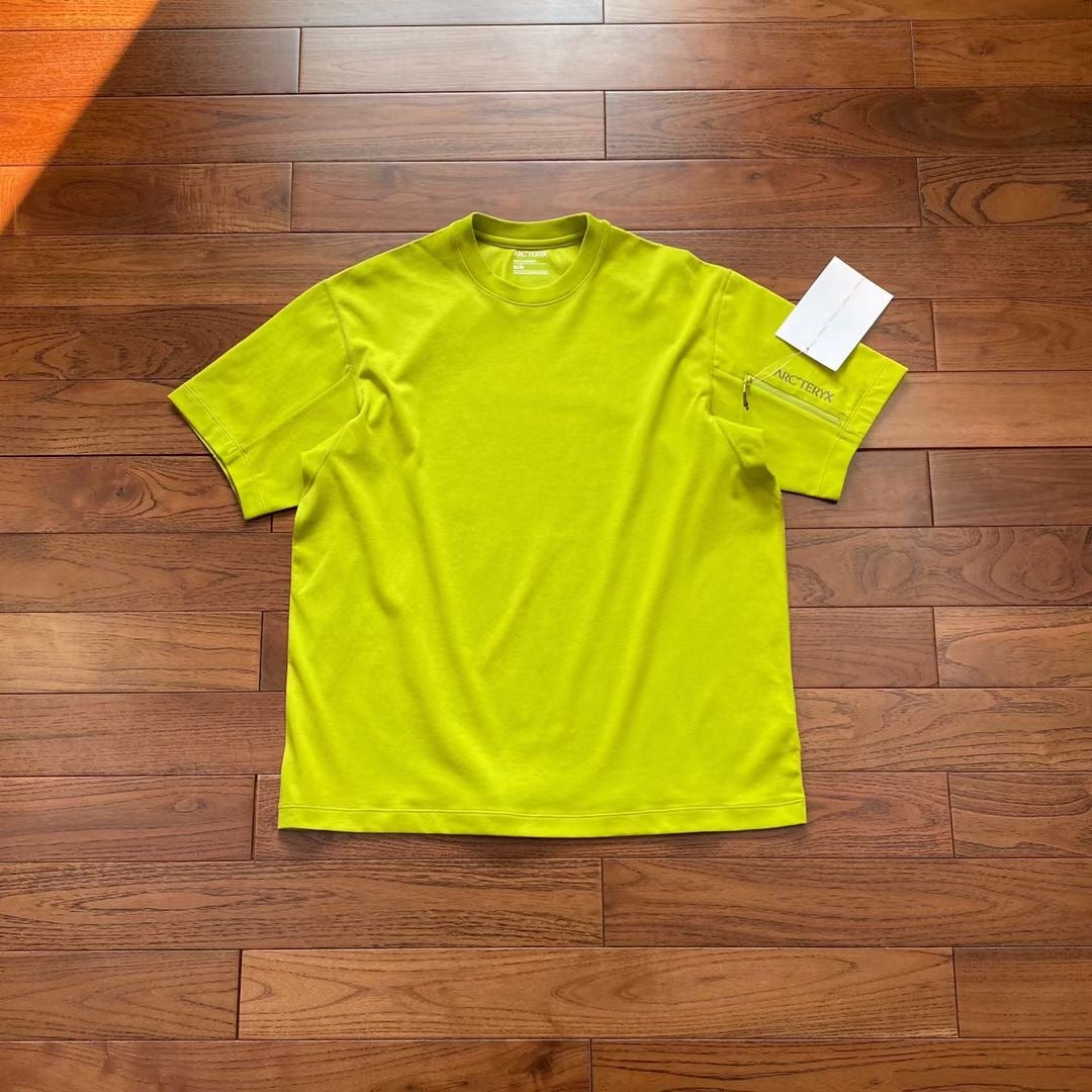 Arcteryx 吸汗速乾tee
