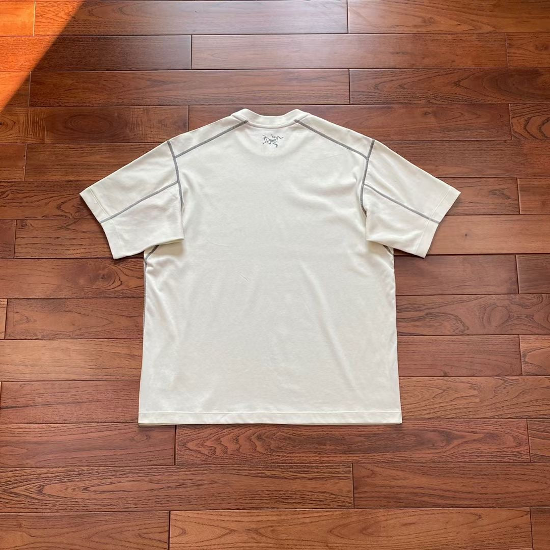 Arcteryx 吸汗速乾tee