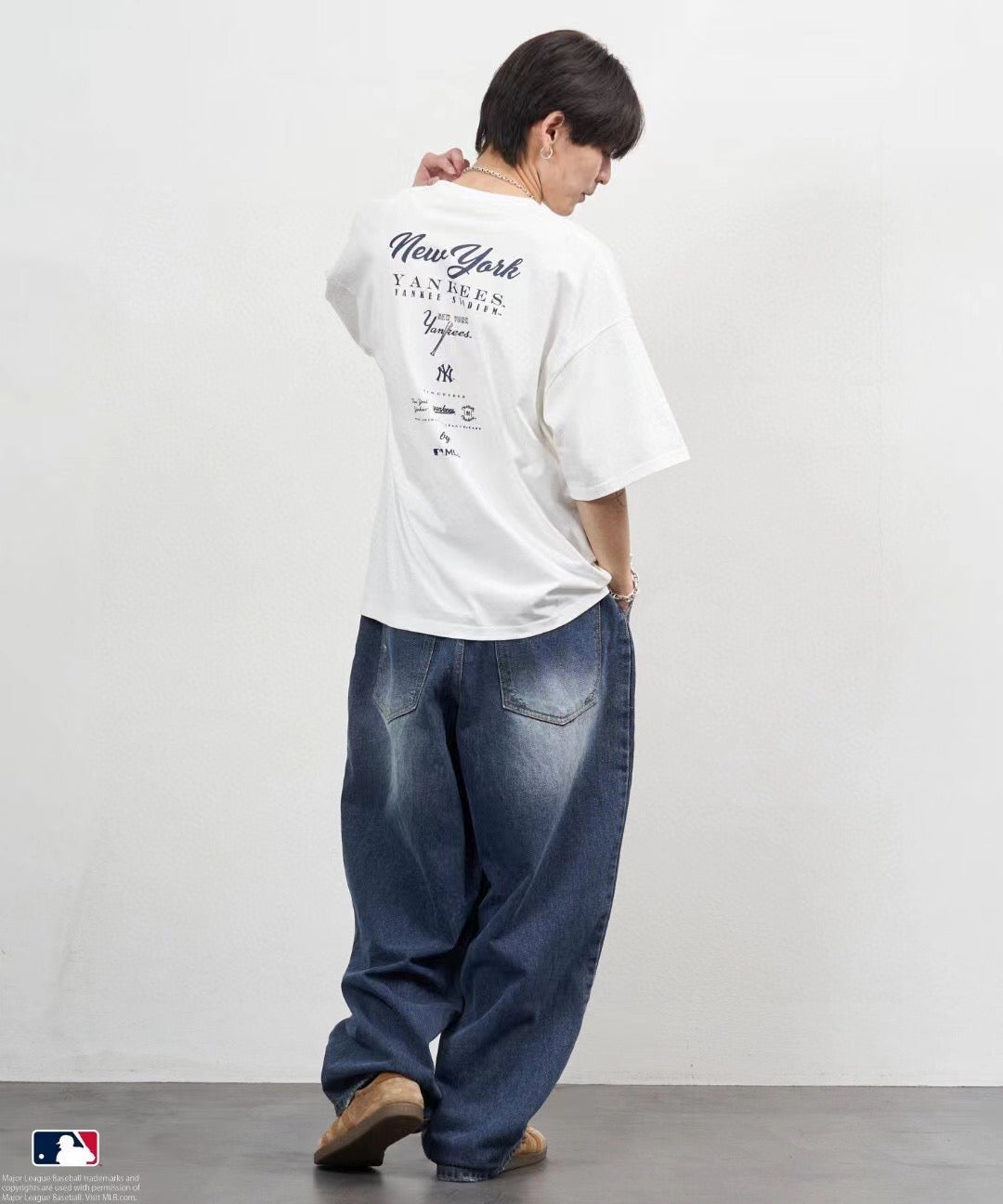 MLB 字母tee