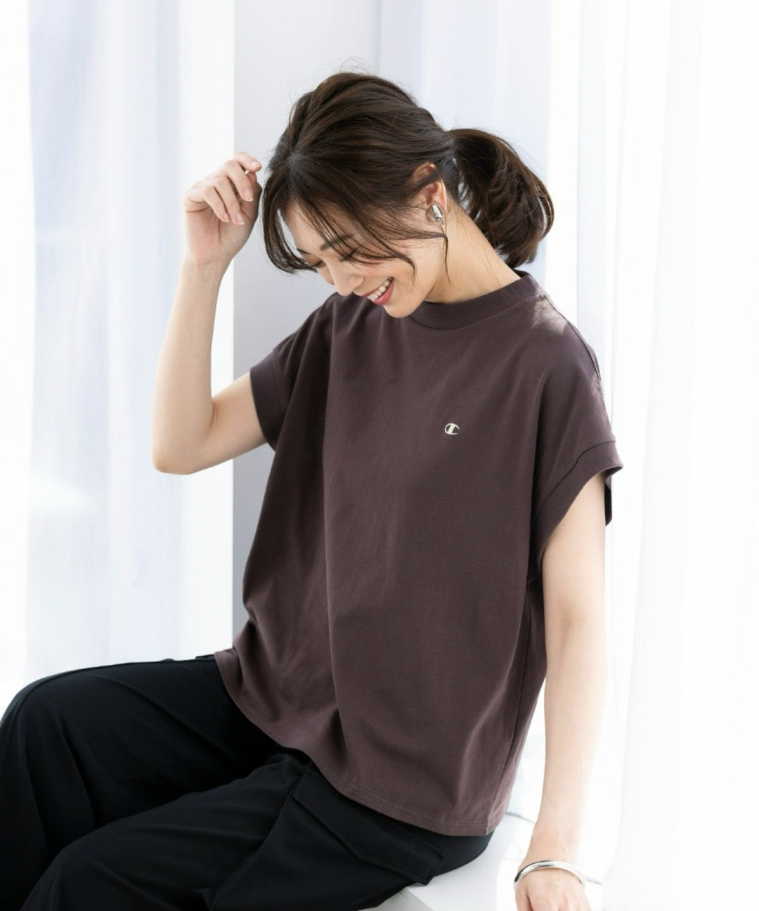 Champion logo tee
