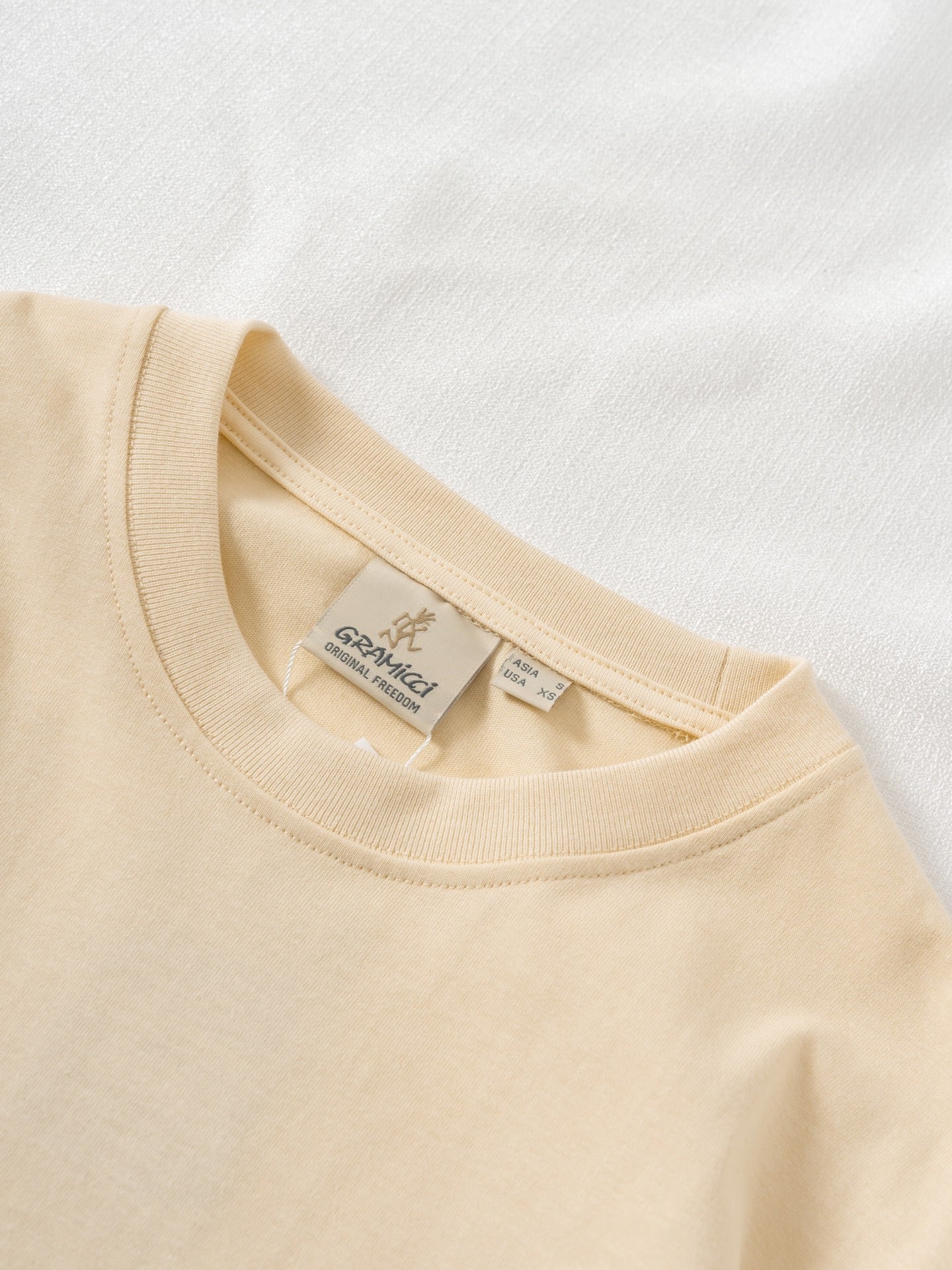 Gramicci pattern tee