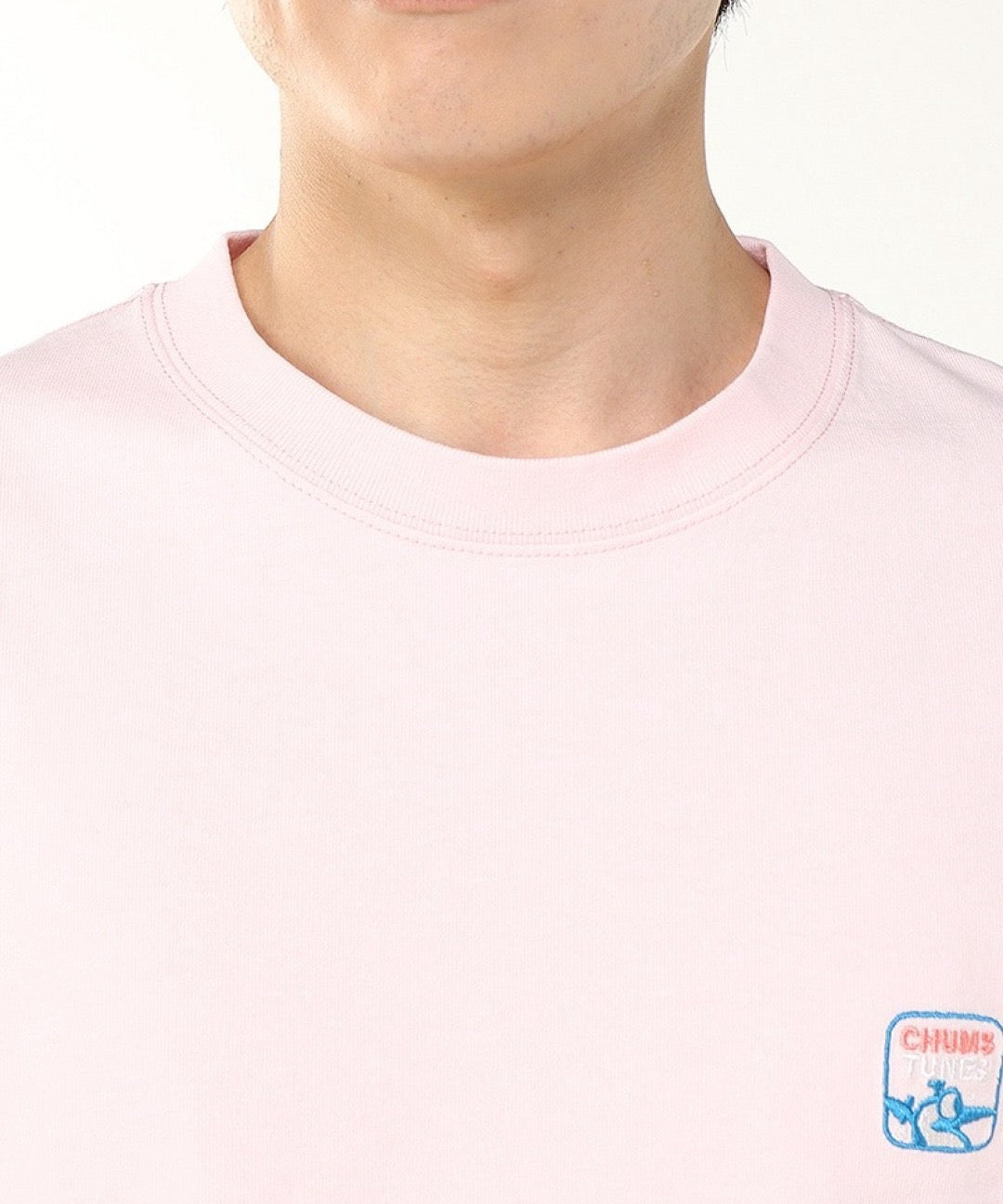Chums logo tee