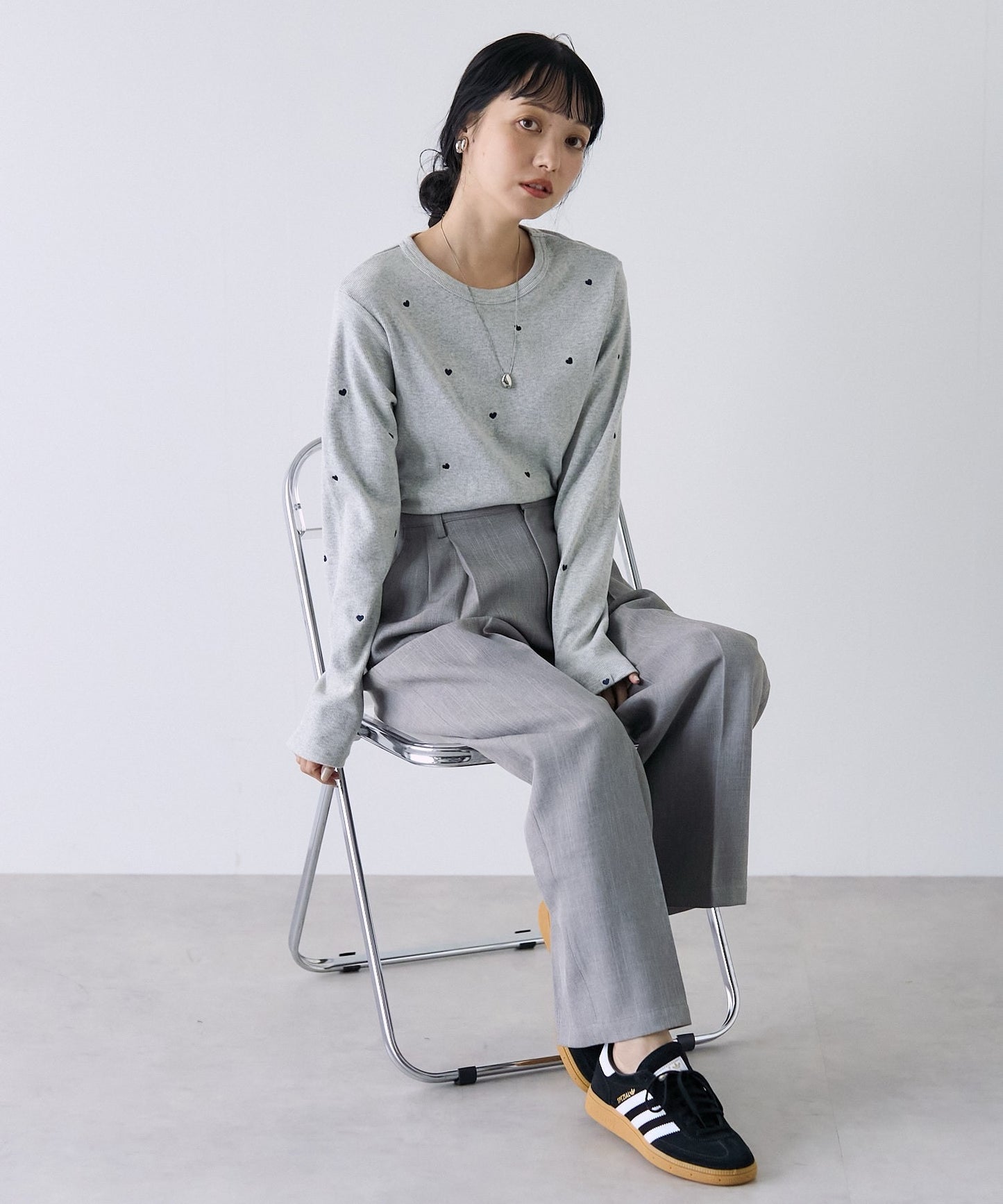 Freak store心心刺繡tee