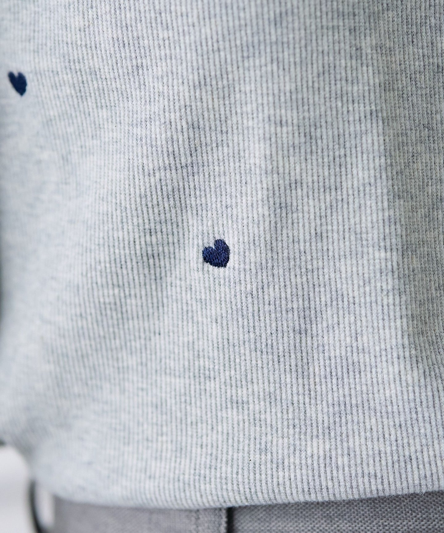 Freak store心心刺繡tee