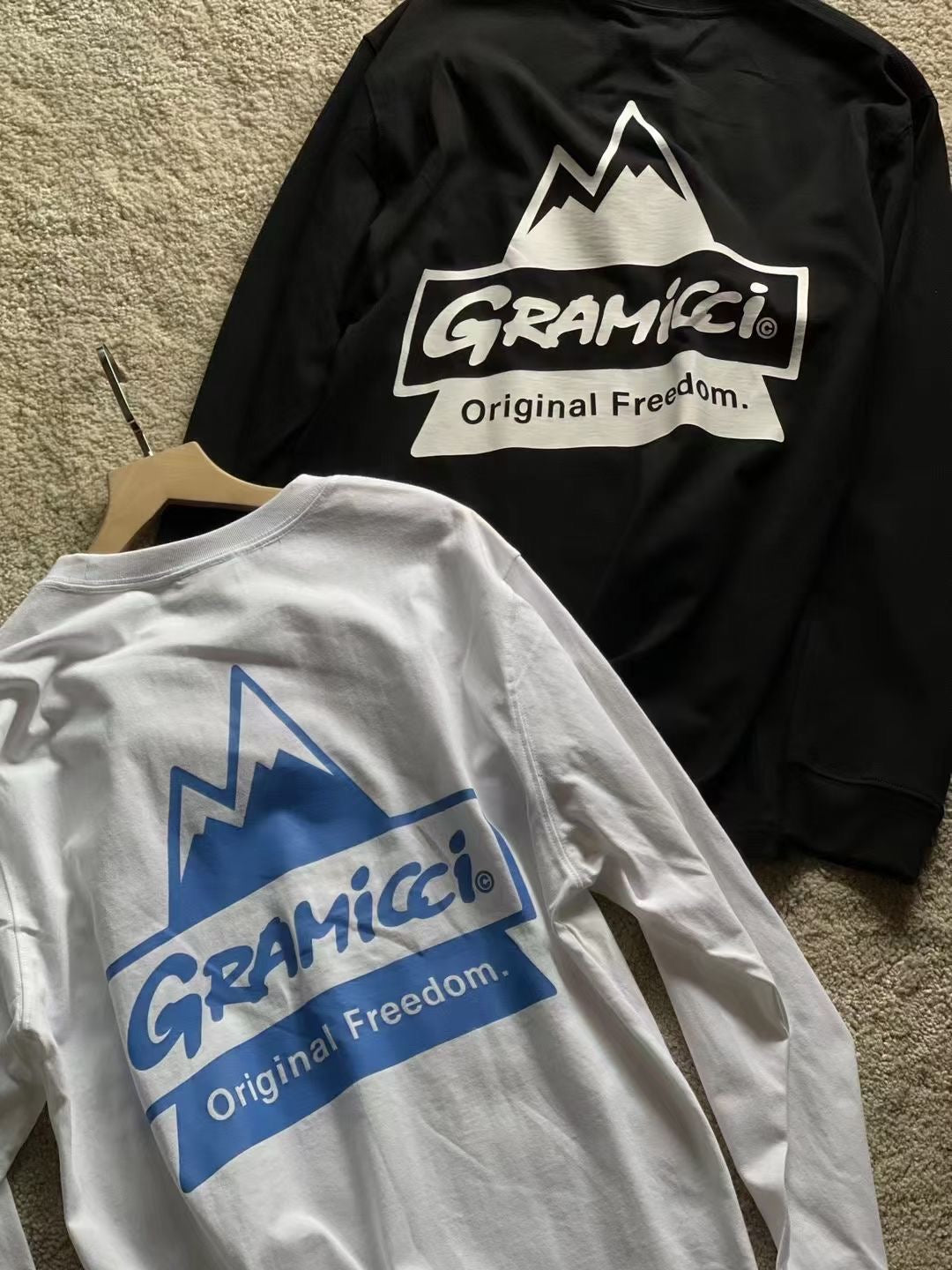 Gramicci 長袖logo tee