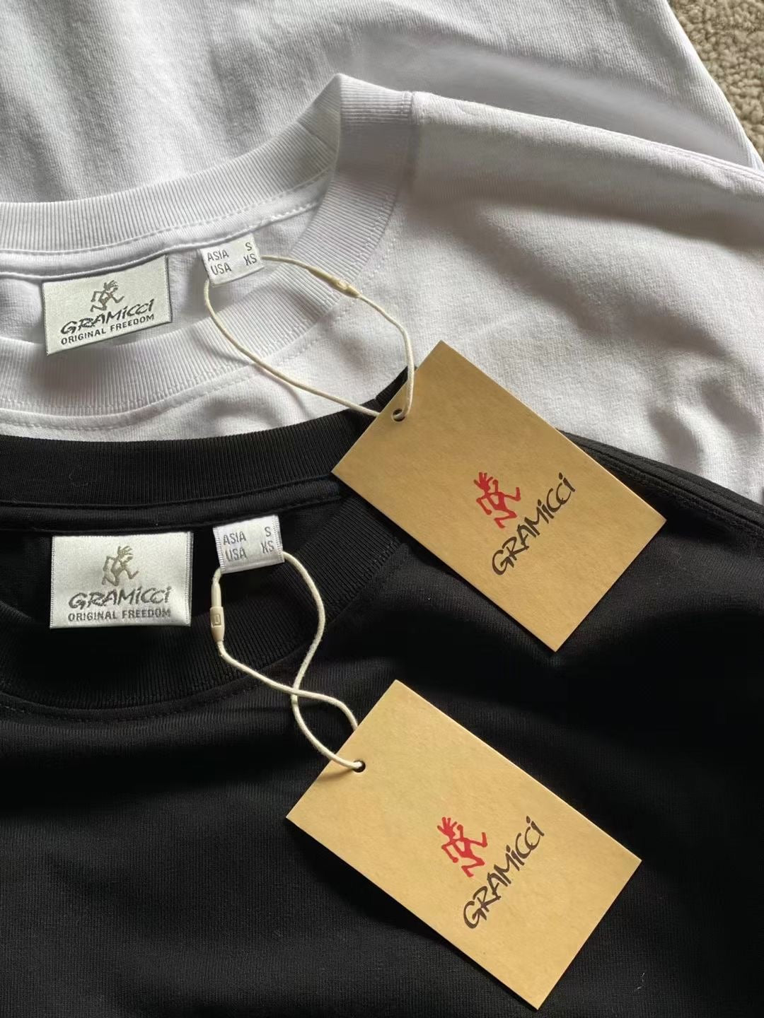 Gramicci 長袖logo tee