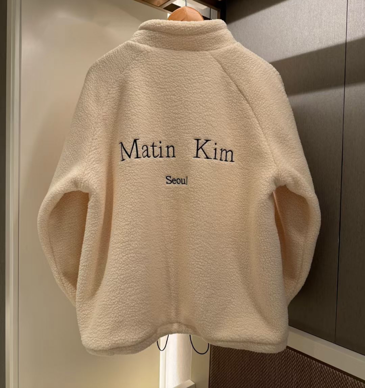 Matin Kim搖粒絨jacket