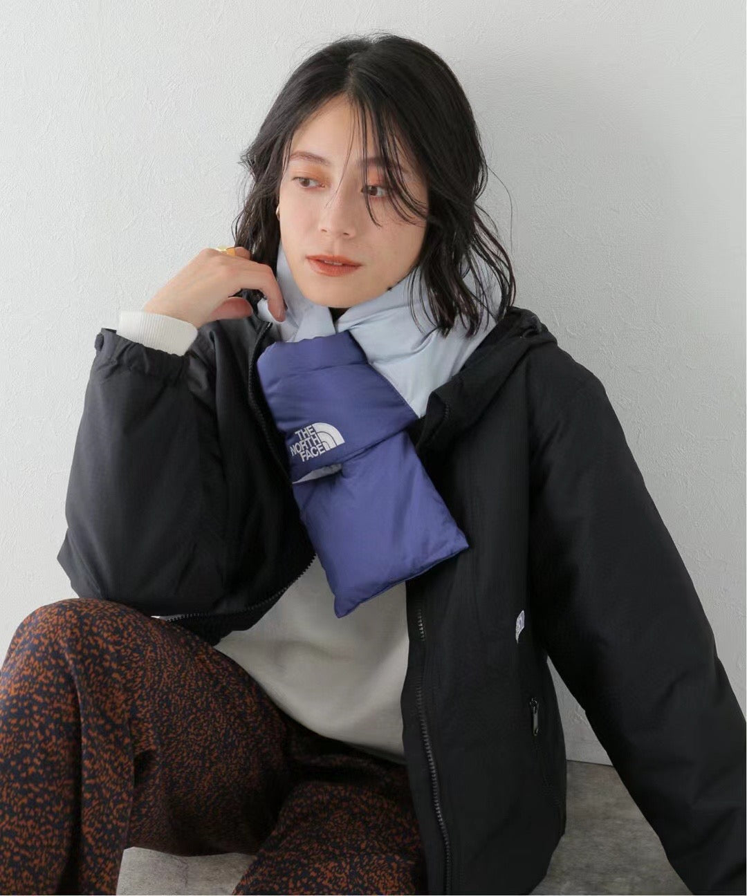 TNF 頸巾