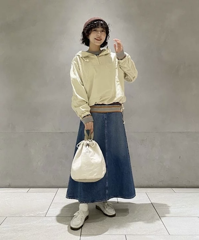 Beams boy 防風拉鏈hoodies