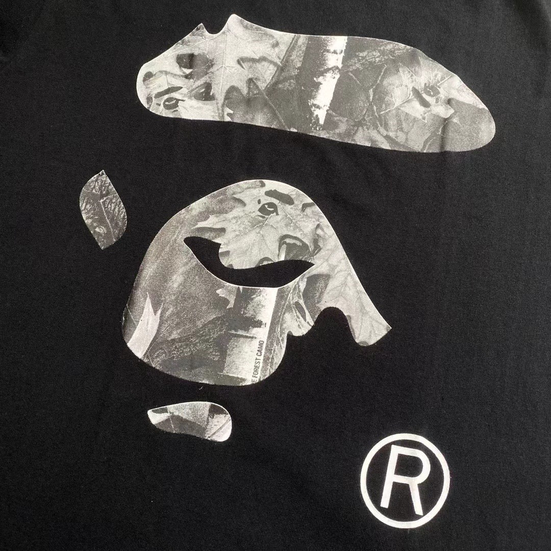 A bathing ape 猿人迷彩tee