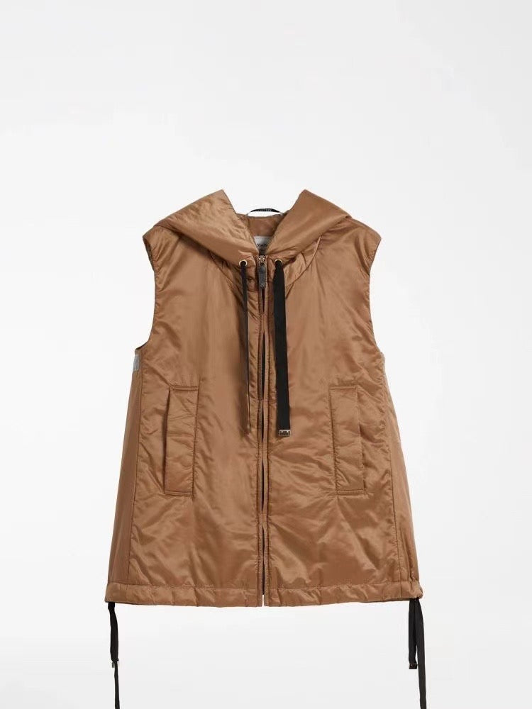 Max Mara 駝絨背心