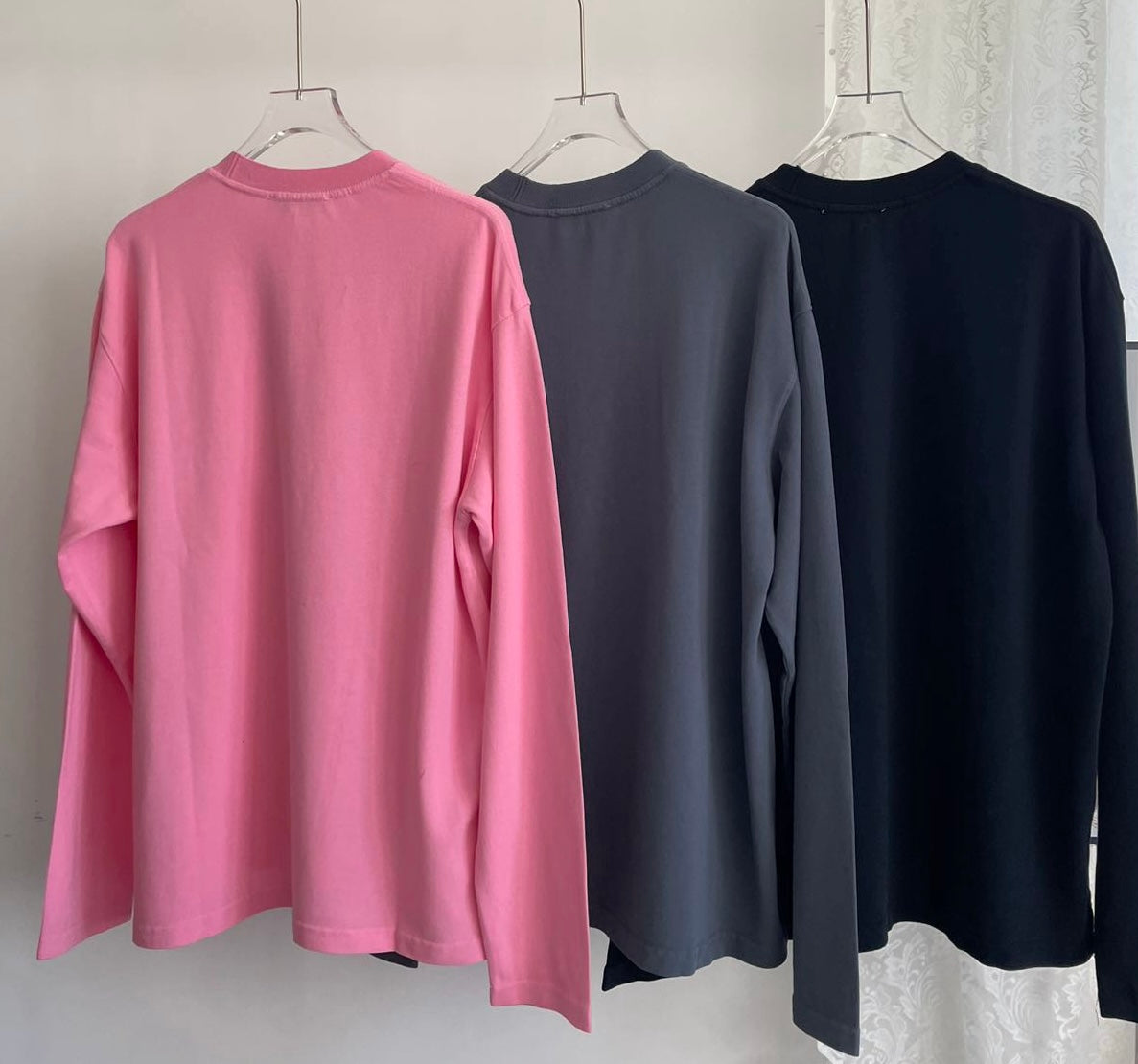 Acne studios 刺繡logo tee