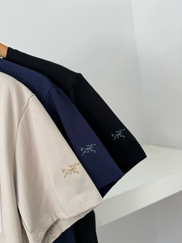 Arcteryx 透氣tee