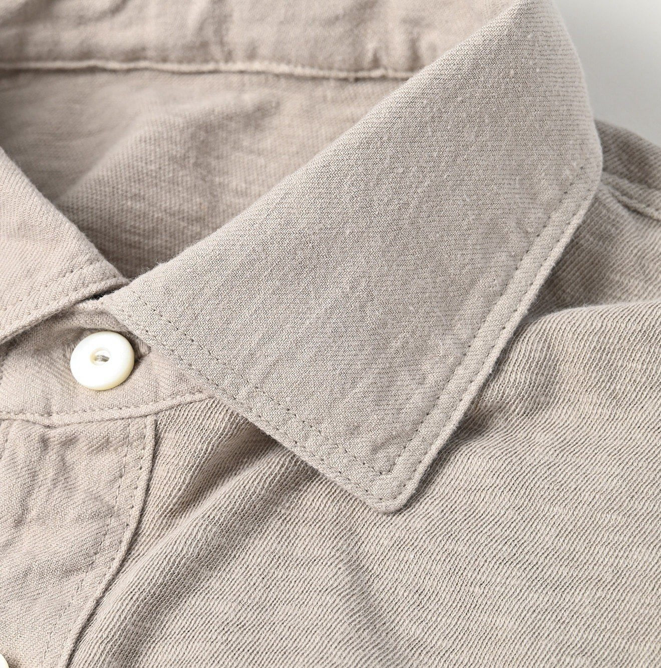 45R polo shirt