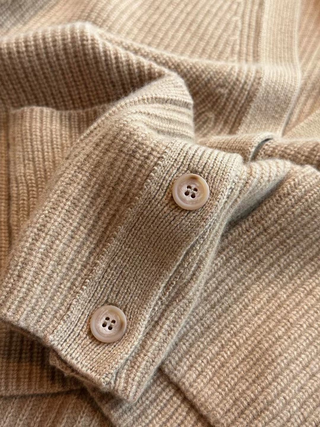 Polo針織V sharp外套