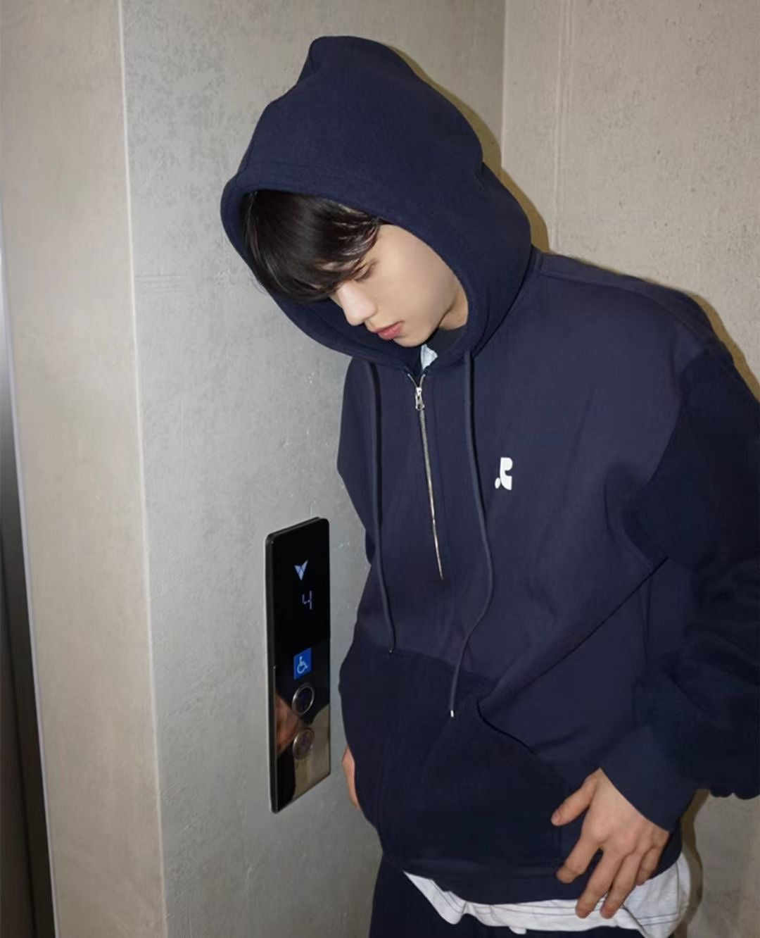 Rest & Recreation hoodies jacket