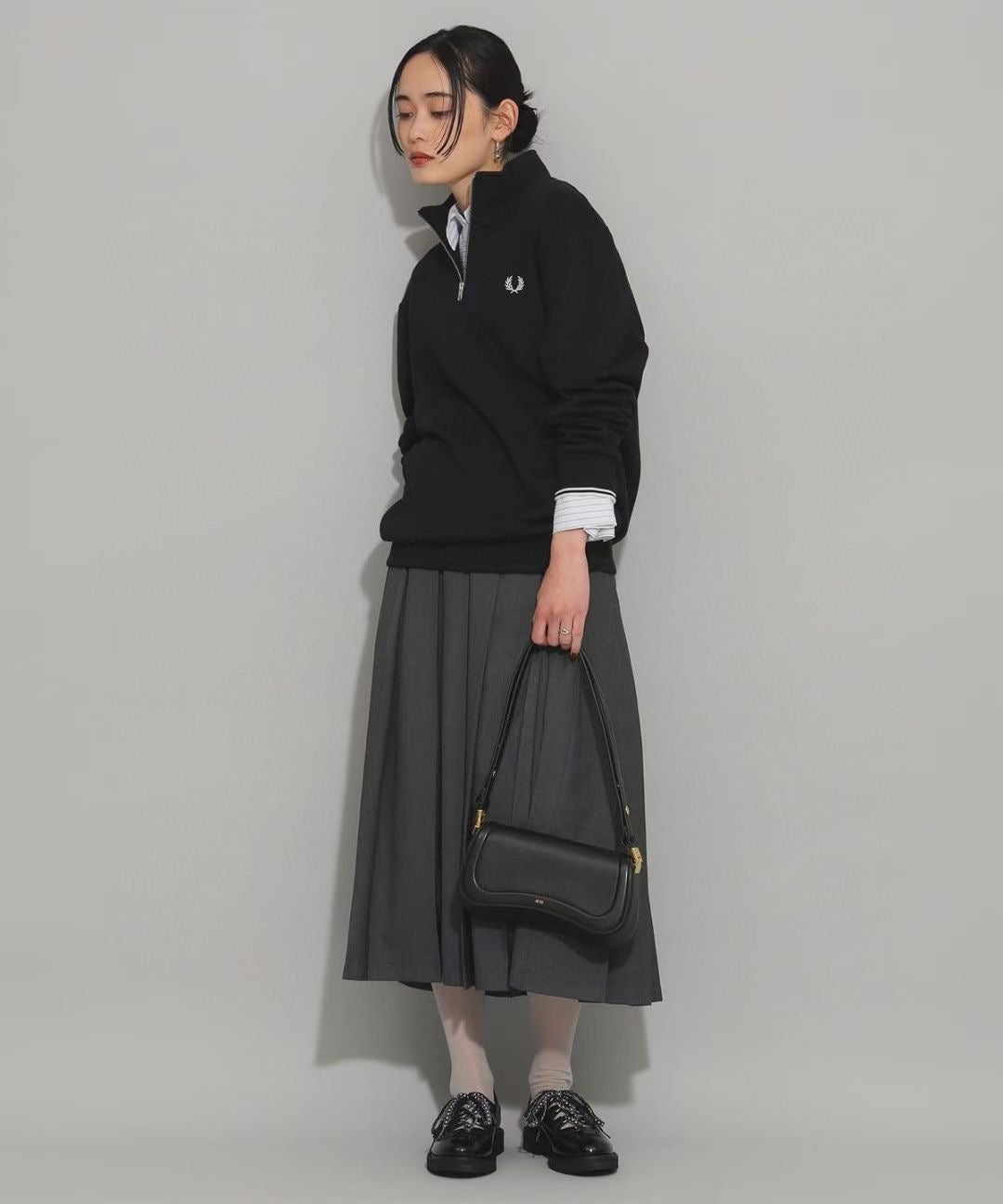 Fred perry半拉鏈衛衣