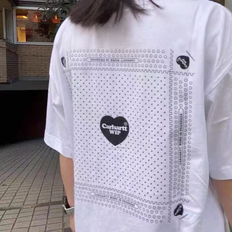 Carhartt 心心印花 tee