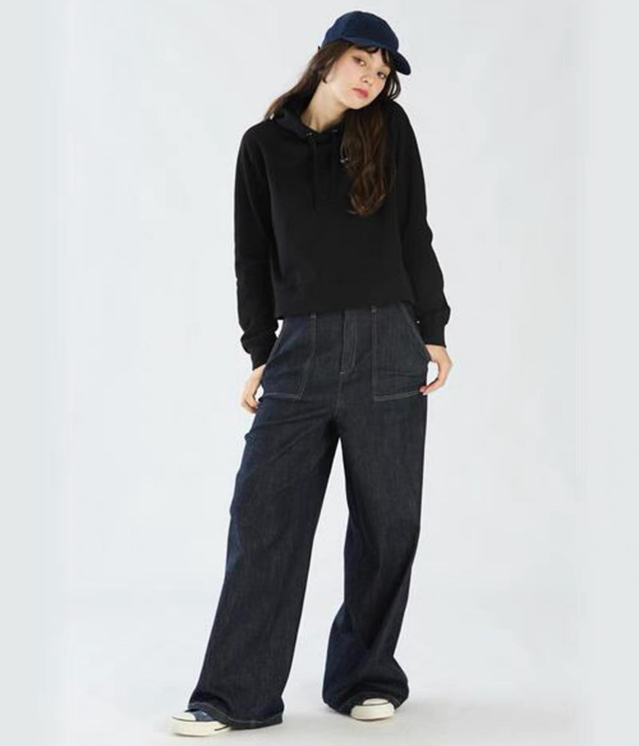 Agnes b 小logo hoodies