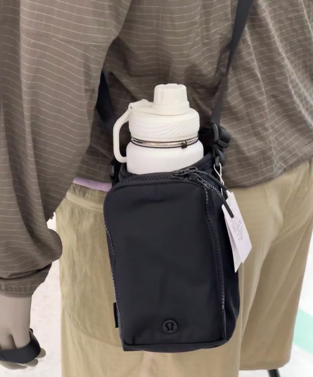 Lululemon 水壺袋