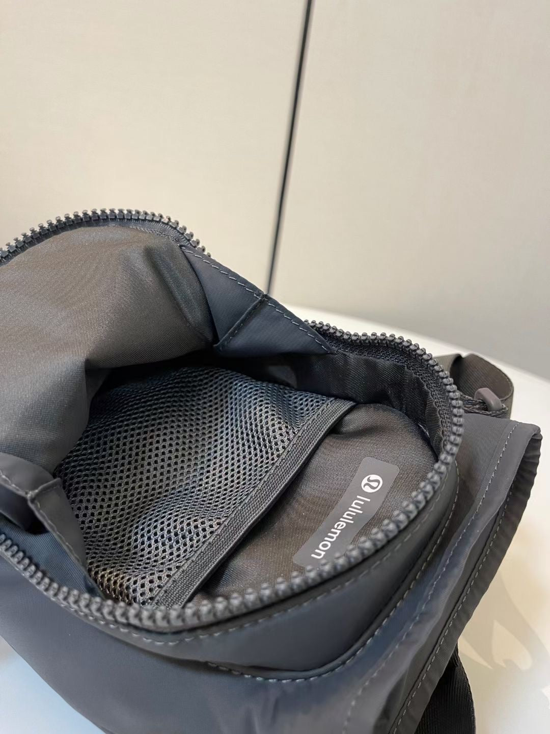 Lululemon 水壺袋