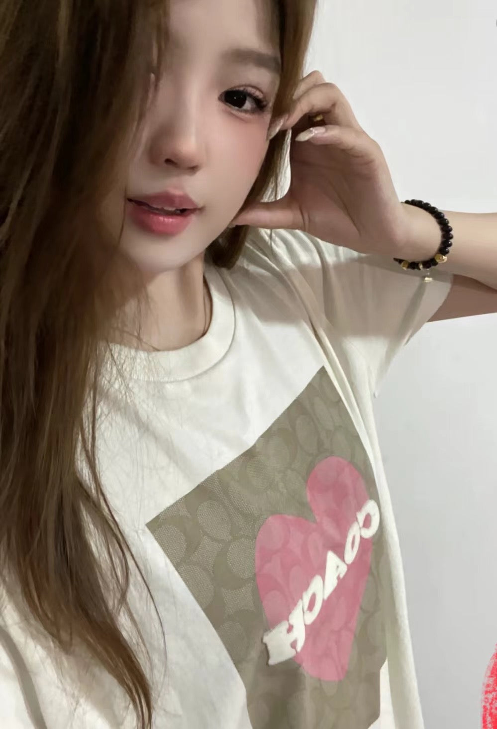 Coach 字母心心tee