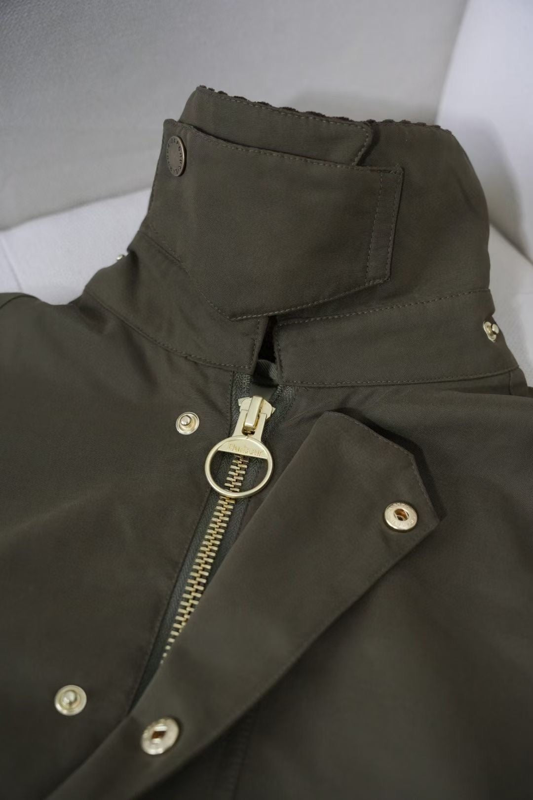 Barbour 薄棉外套