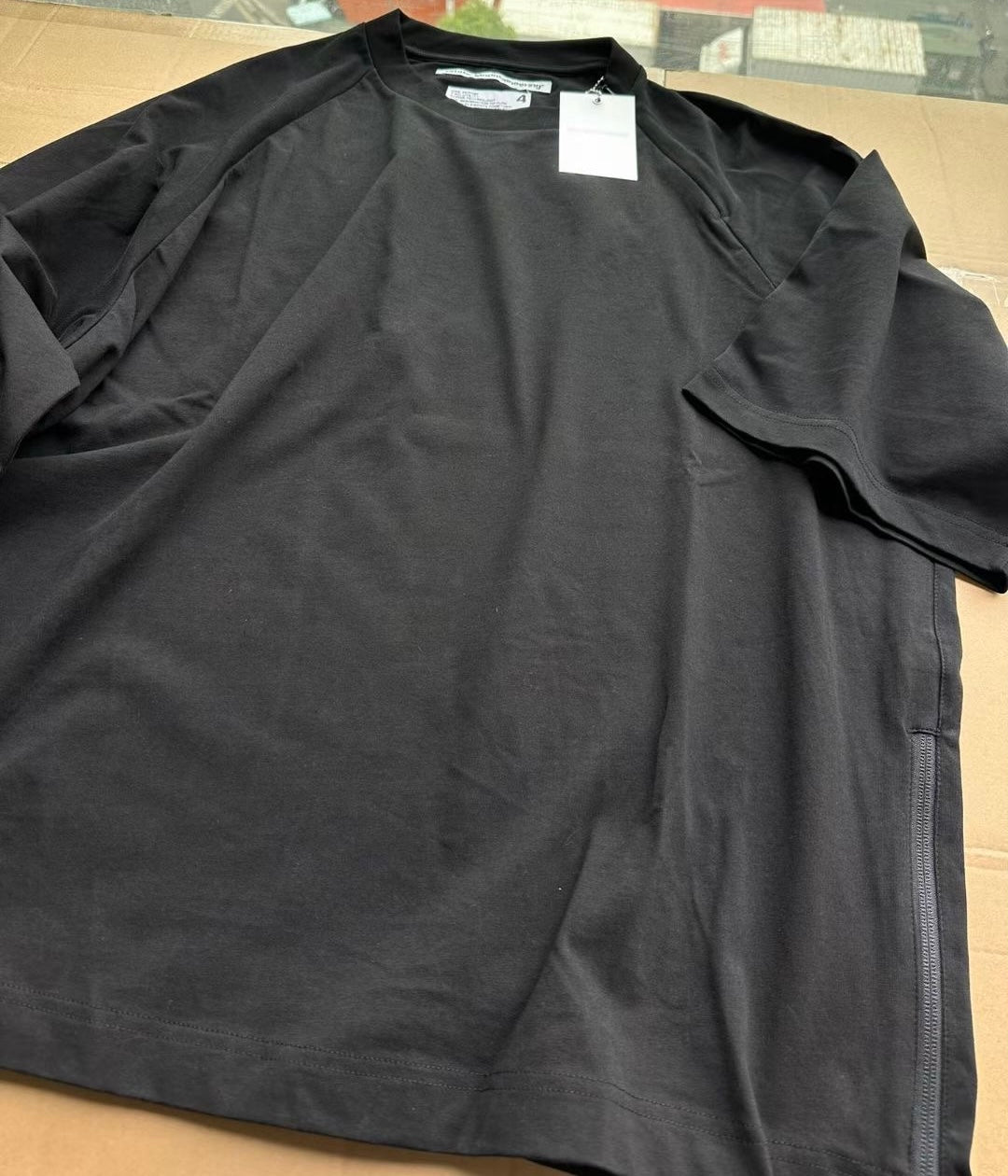 日單white mountaineering tee