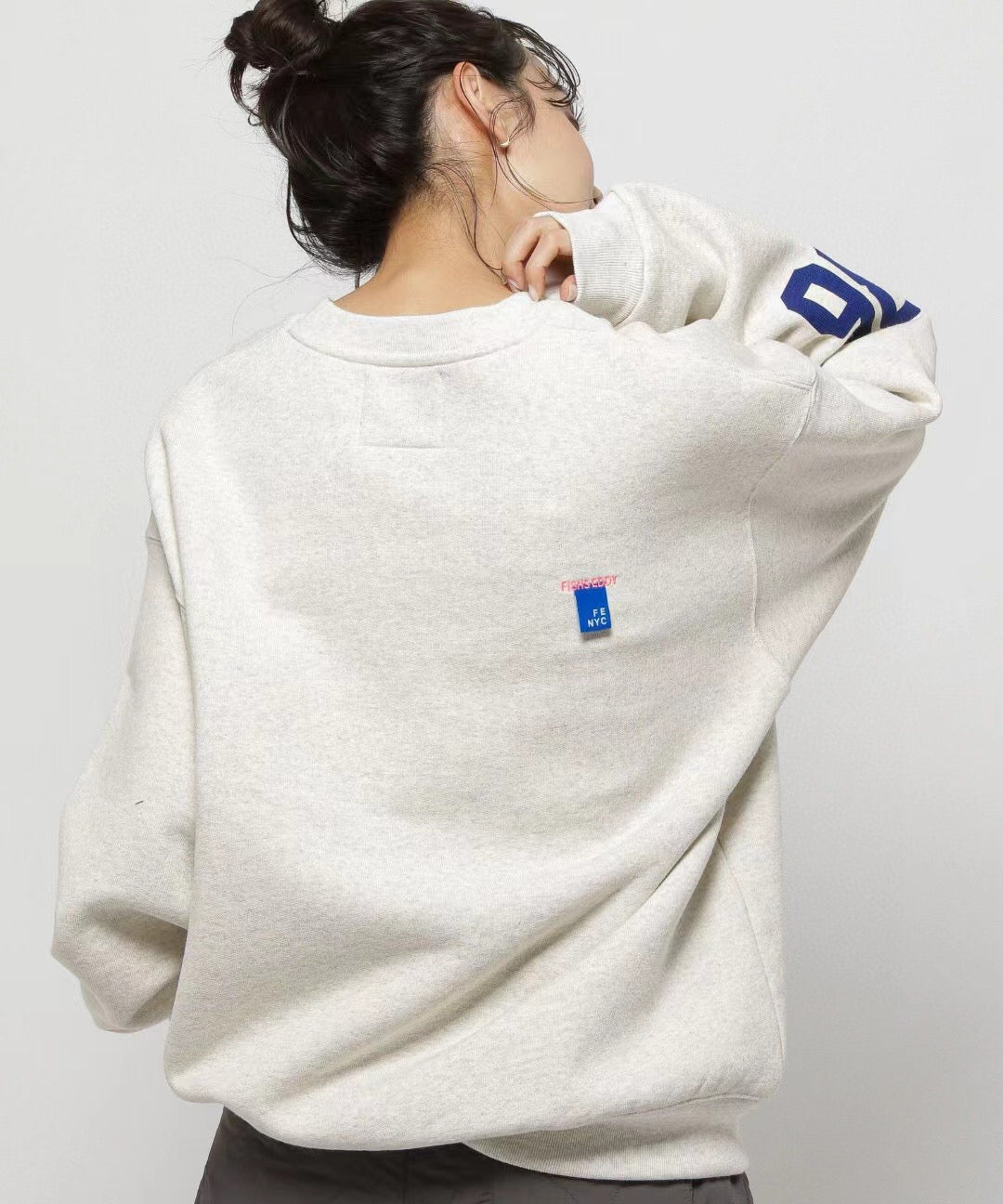 Niko and …..刺繡衛衣