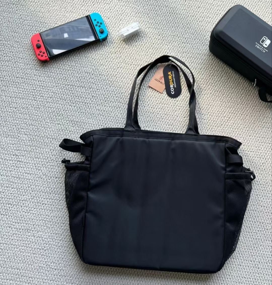 Gramicci tote bag