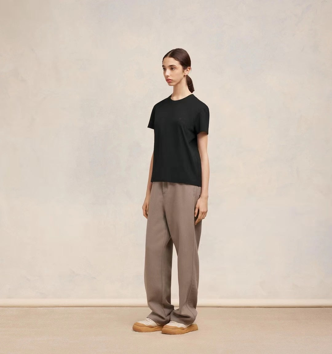 AMI 刺繡logo tee
