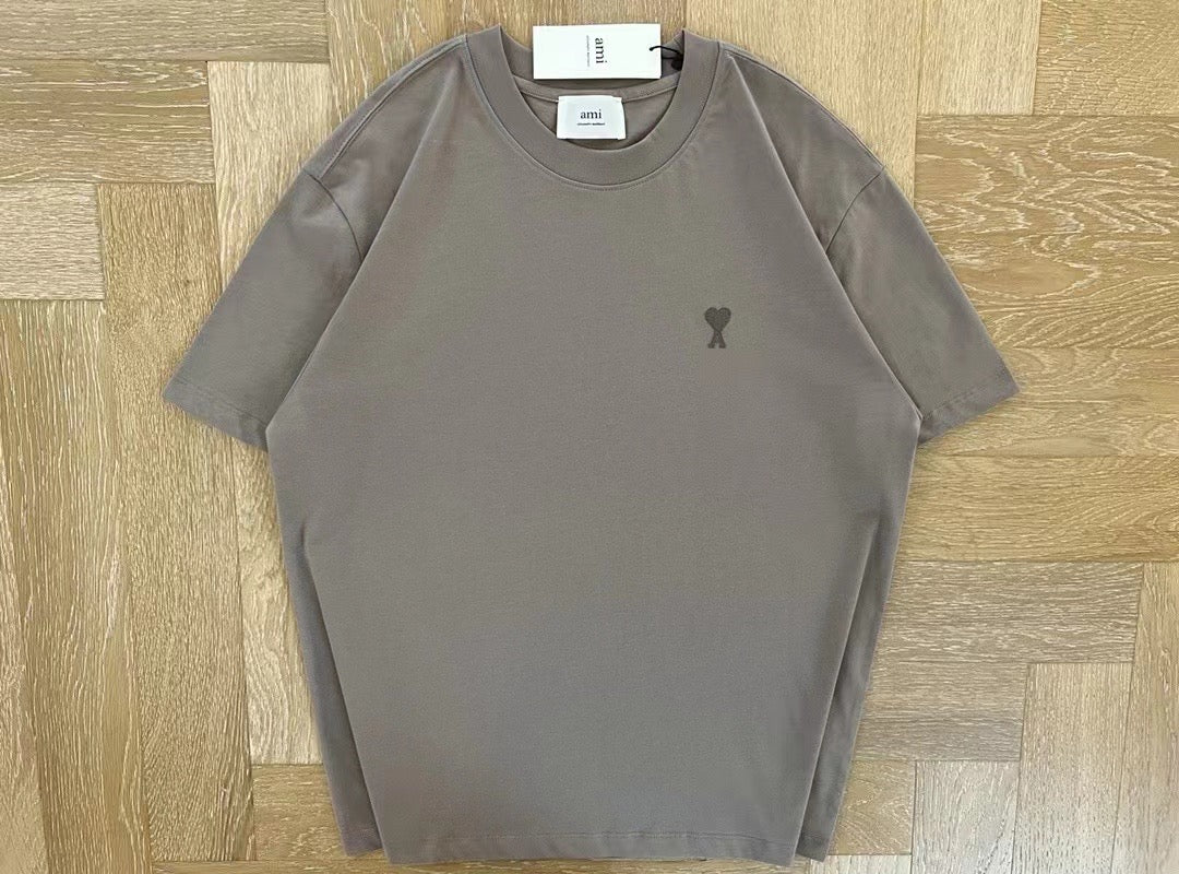 AMI 刺繡logo tee