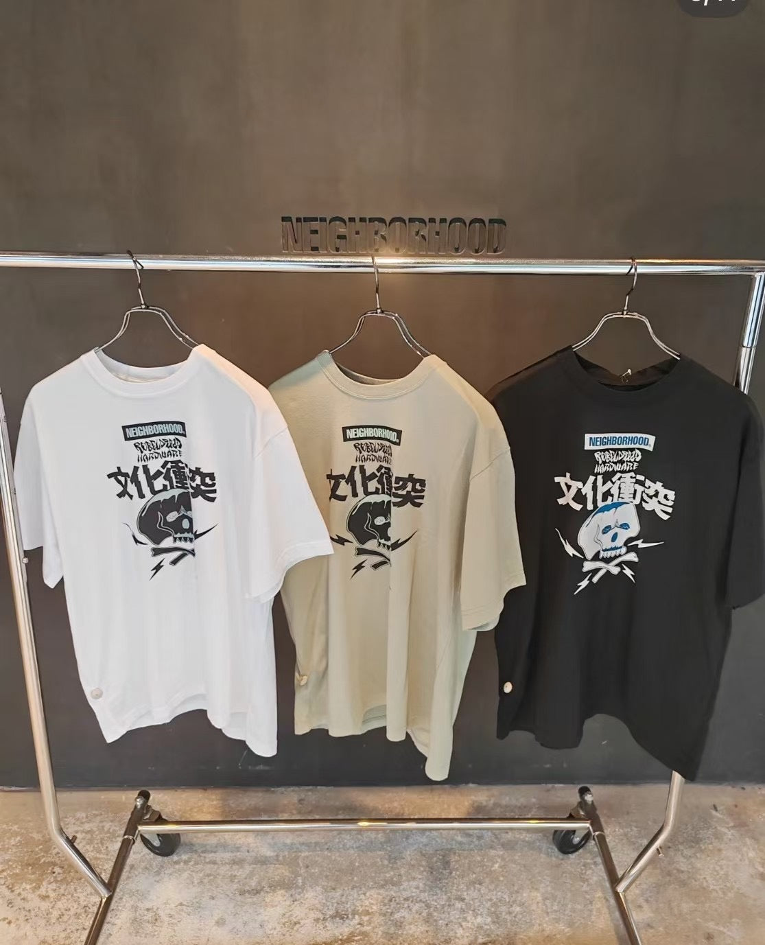 Neighbourhood Rebel Dread Hareware tee