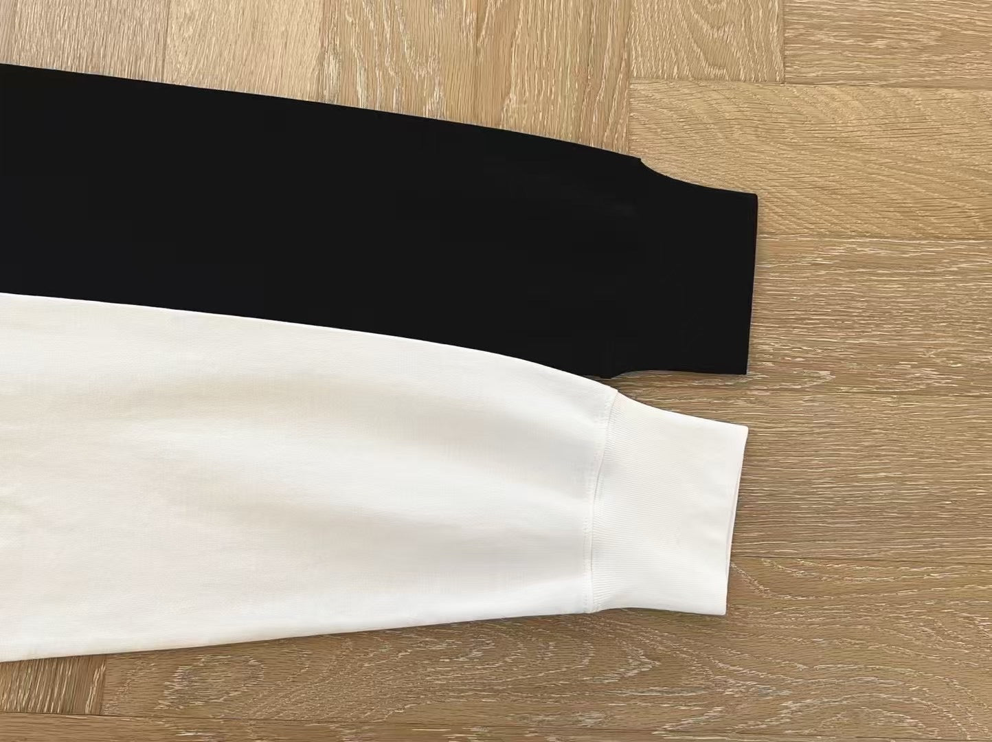 Vivienne Westwood刺繡 logo tee