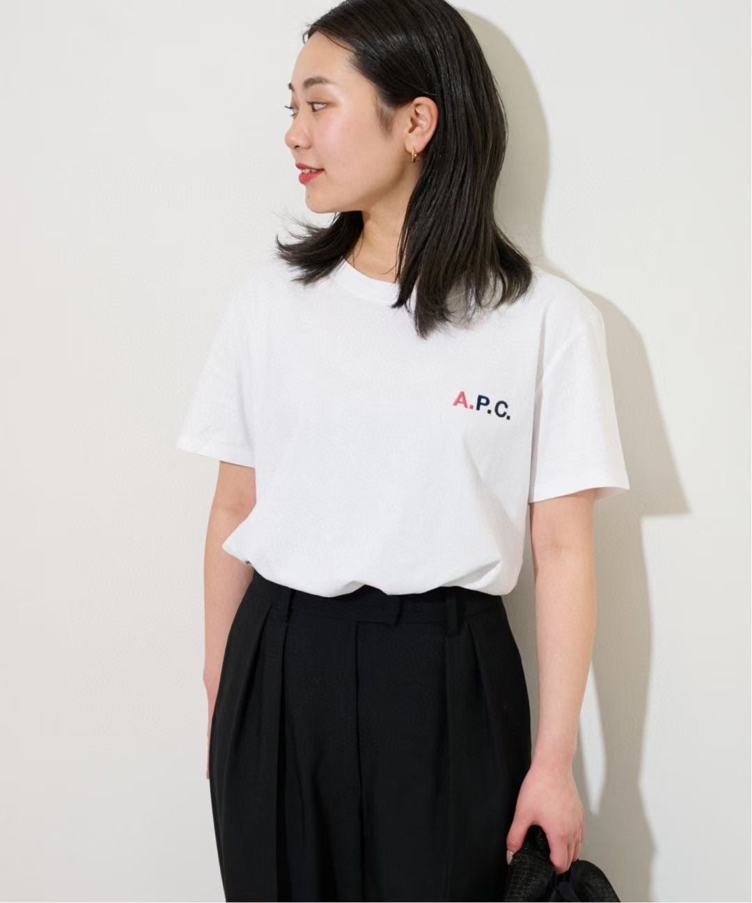 A.P.C 彩色刺繡logo tee