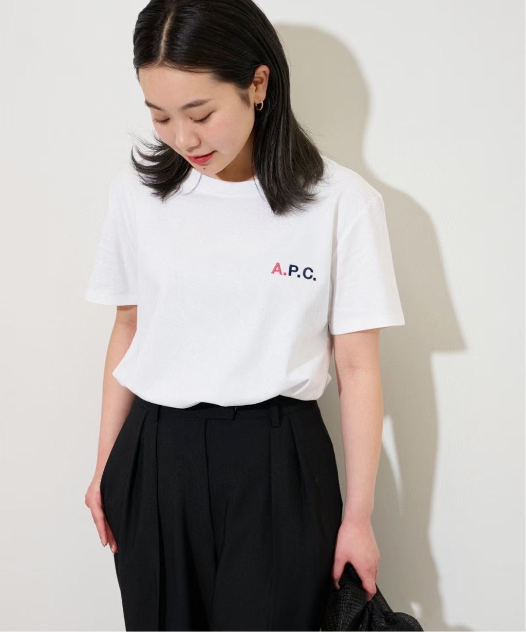 A.P.C 彩色刺繡logo tee